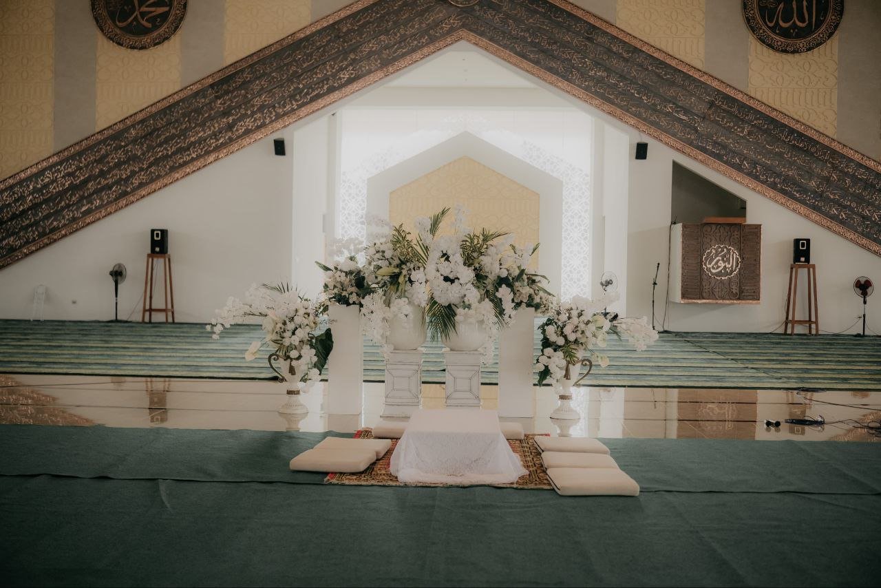 6221889732266888149 (1)